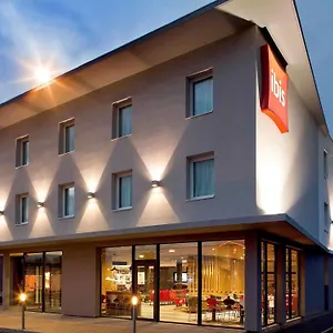 https://ibis-clermont-ferrand-nord-riom-63200.hotels-rhonealpes.com
